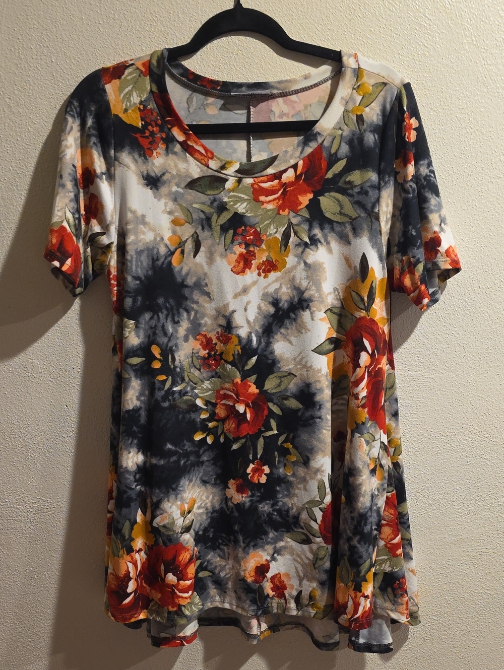 Frumos Floral Print Tunic